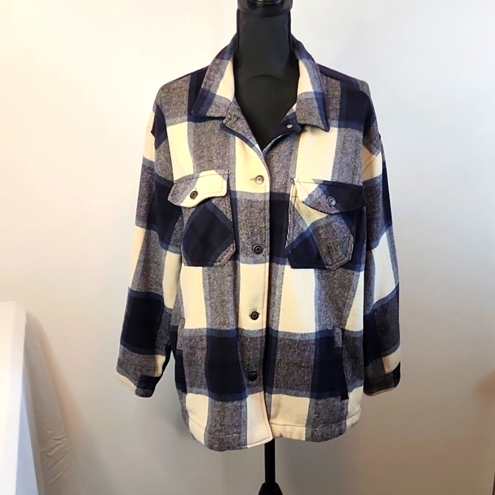 Ashley oversized womens shacket size M